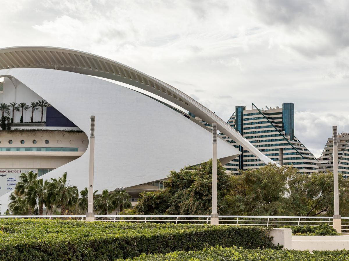 Travel Habitat - Ciudad De Las Ciencias Valencia Exterior photo